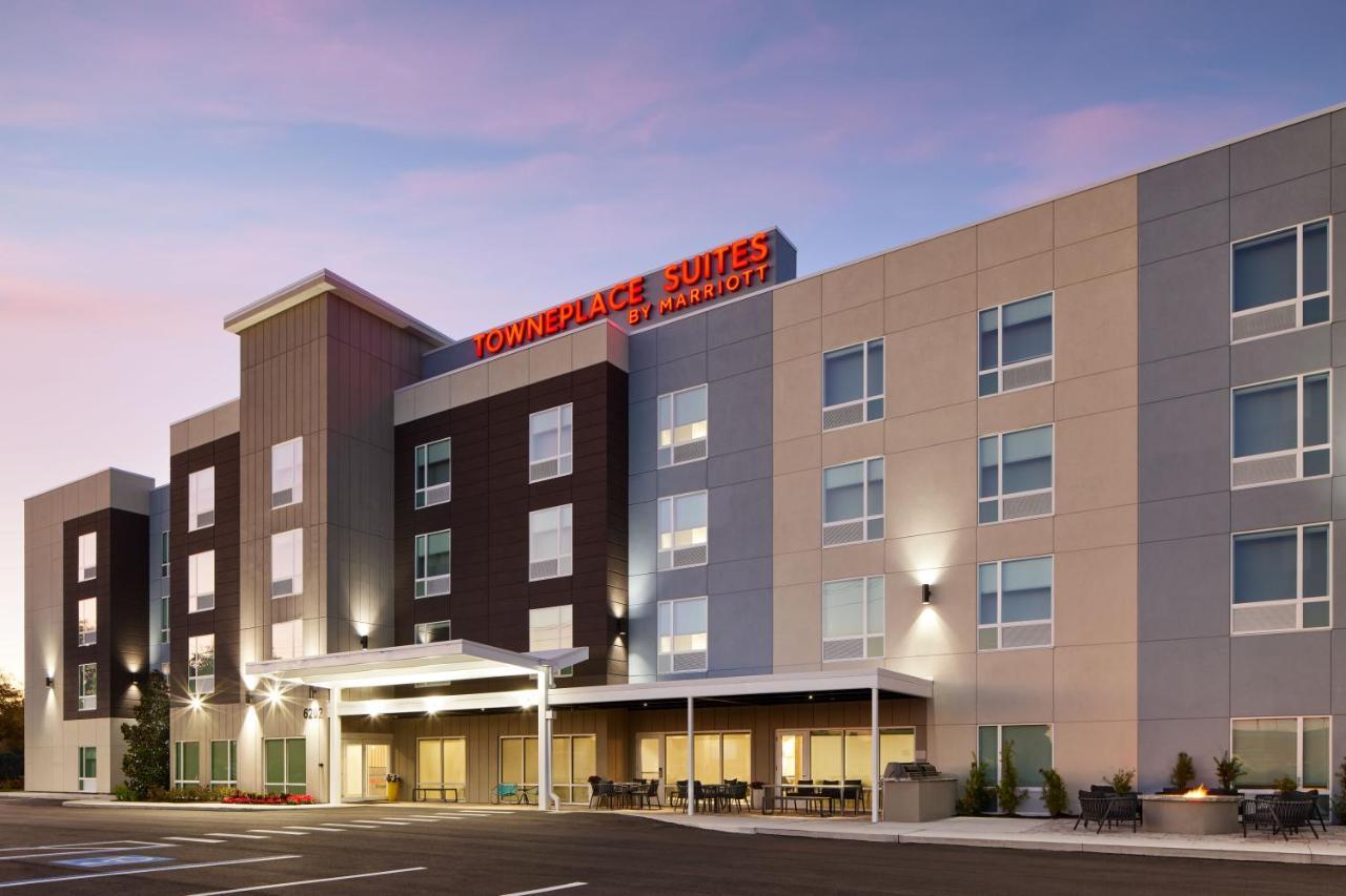 Towneplace Suites By Marriott Tampa Casino Area 外观 照片